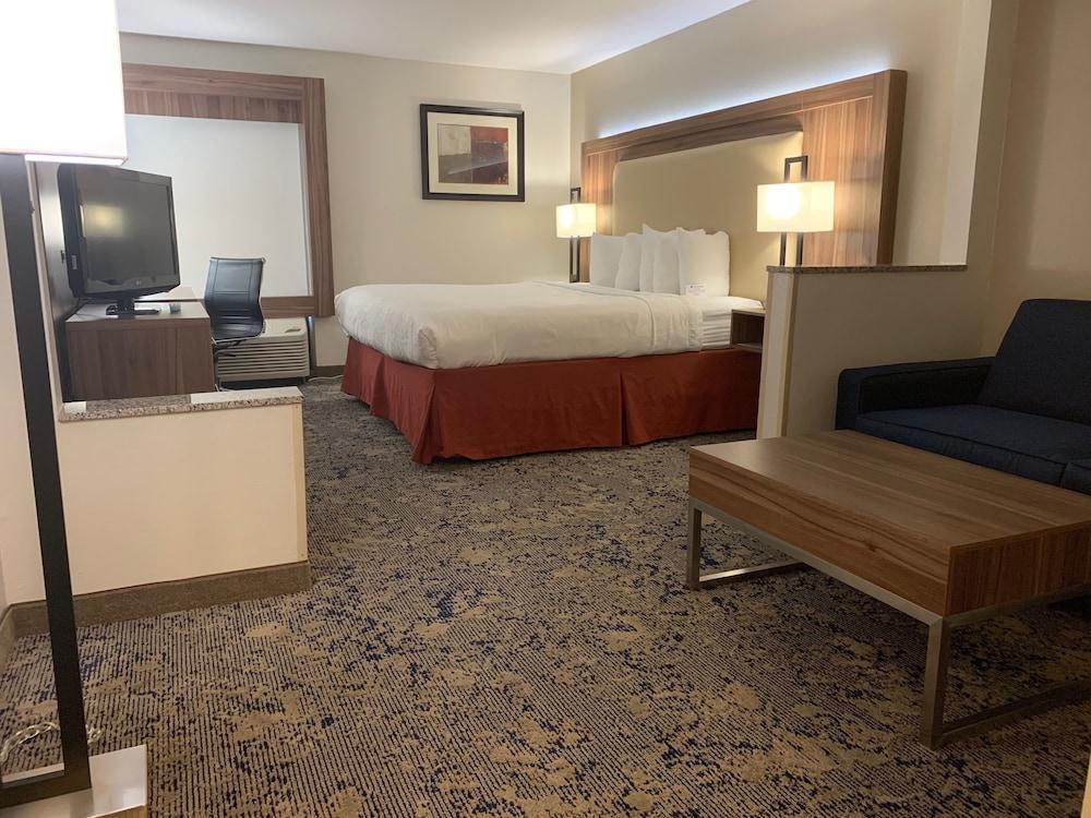 Best Western Plus Kansas City Airport - Kci East Eksteriør bilde