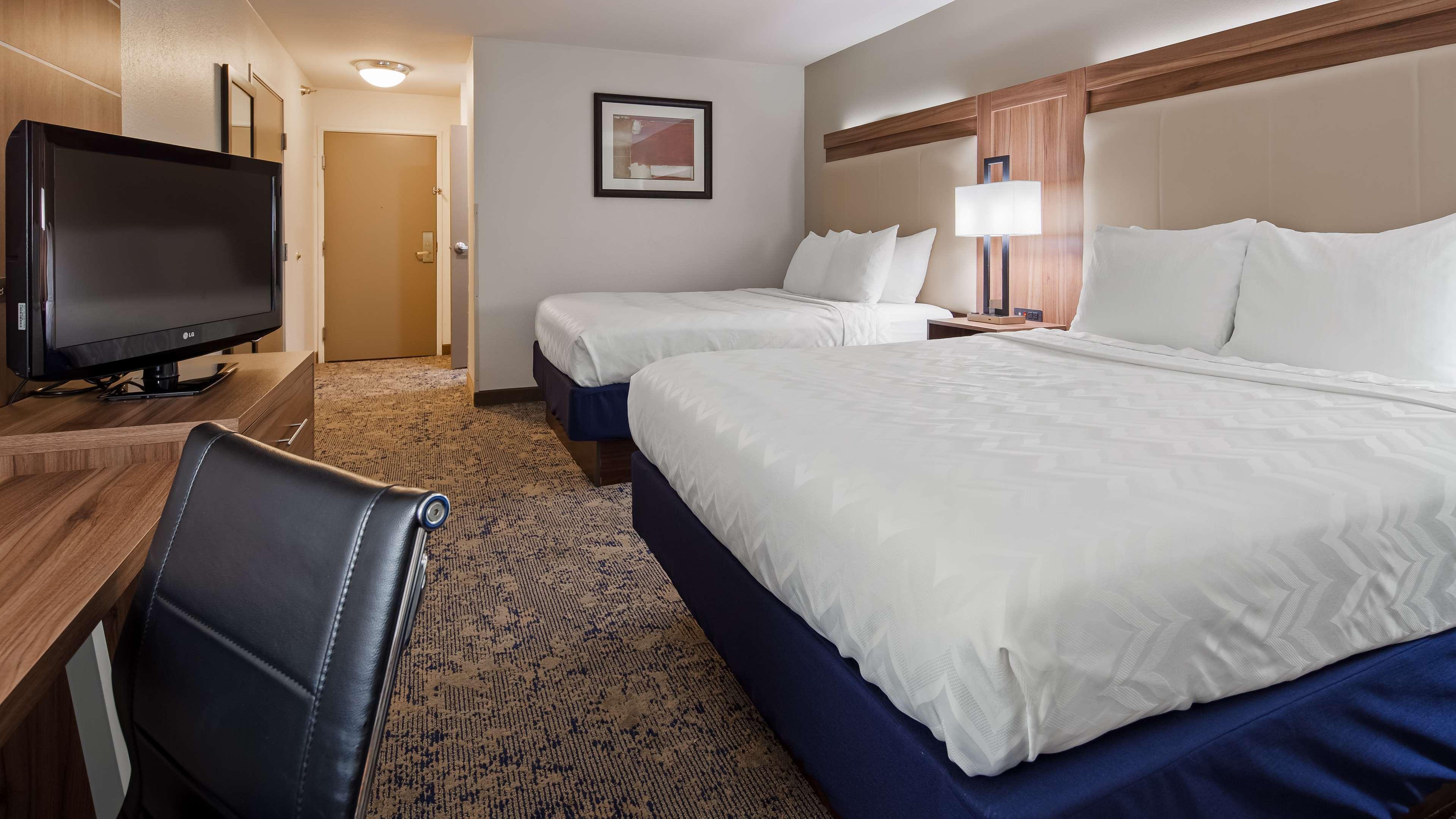Best Western Plus Kansas City Airport - Kci East Eksteriør bilde