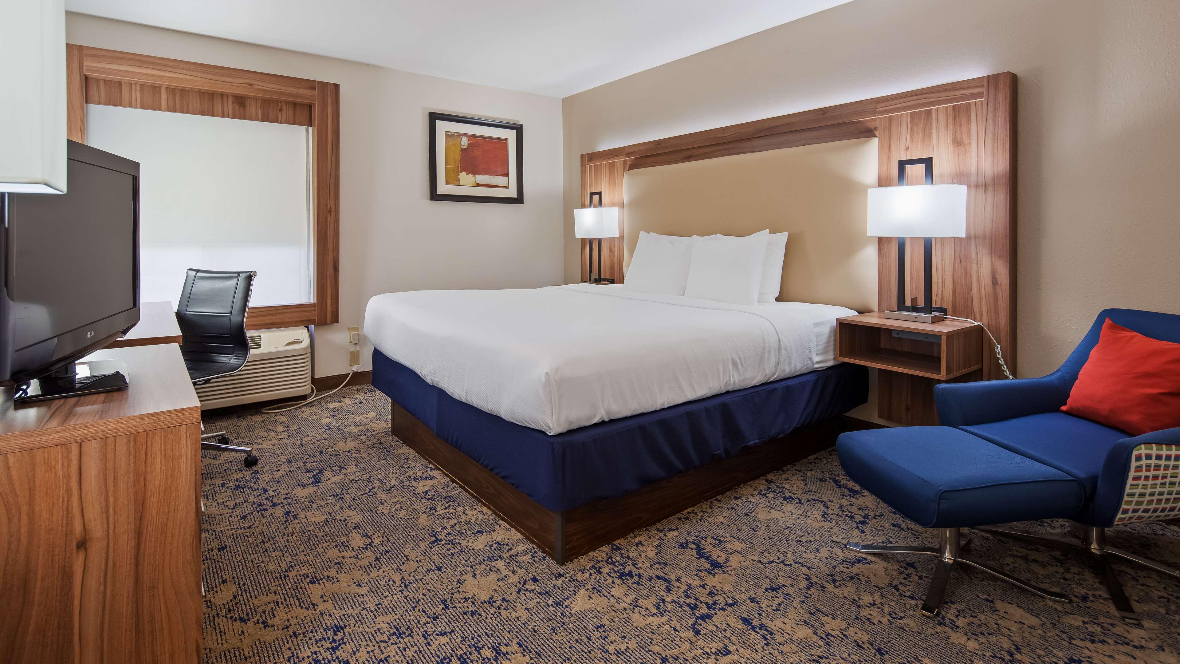 Best Western Plus Kansas City Airport - Kci East Eksteriør bilde