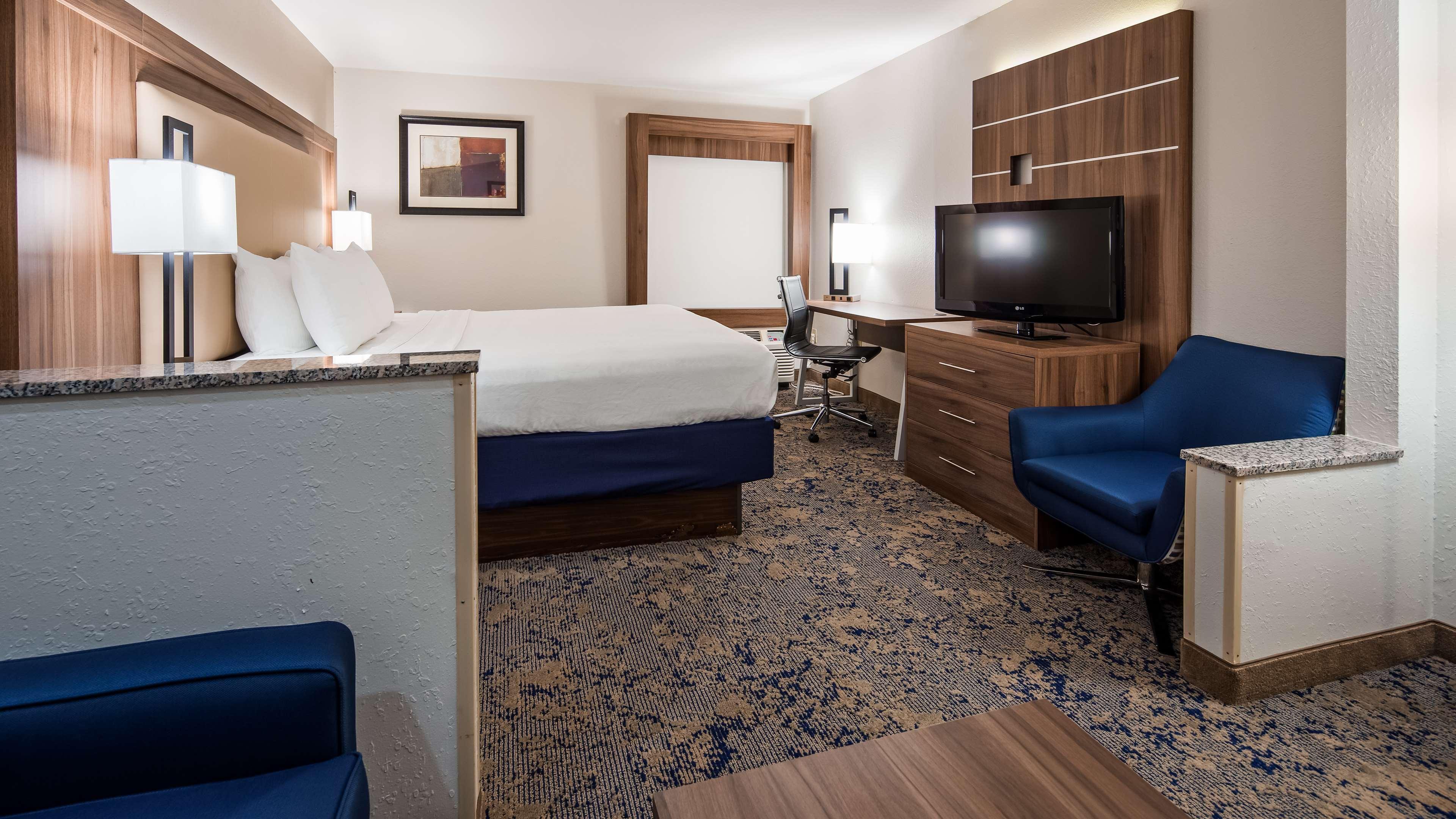 Best Western Plus Kansas City Airport - Kci East Eksteriør bilde