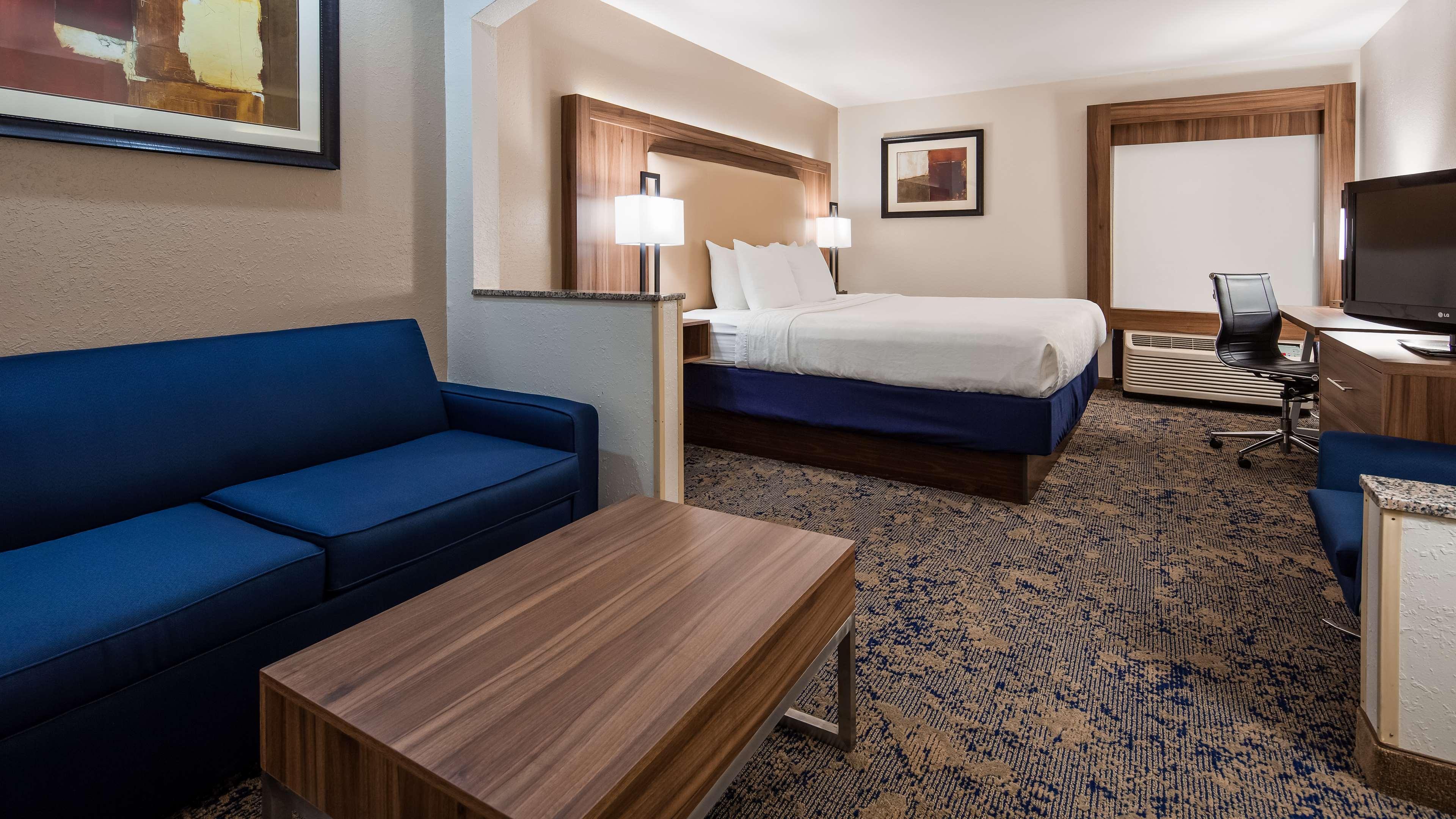 Best Western Plus Kansas City Airport - Kci East Eksteriør bilde