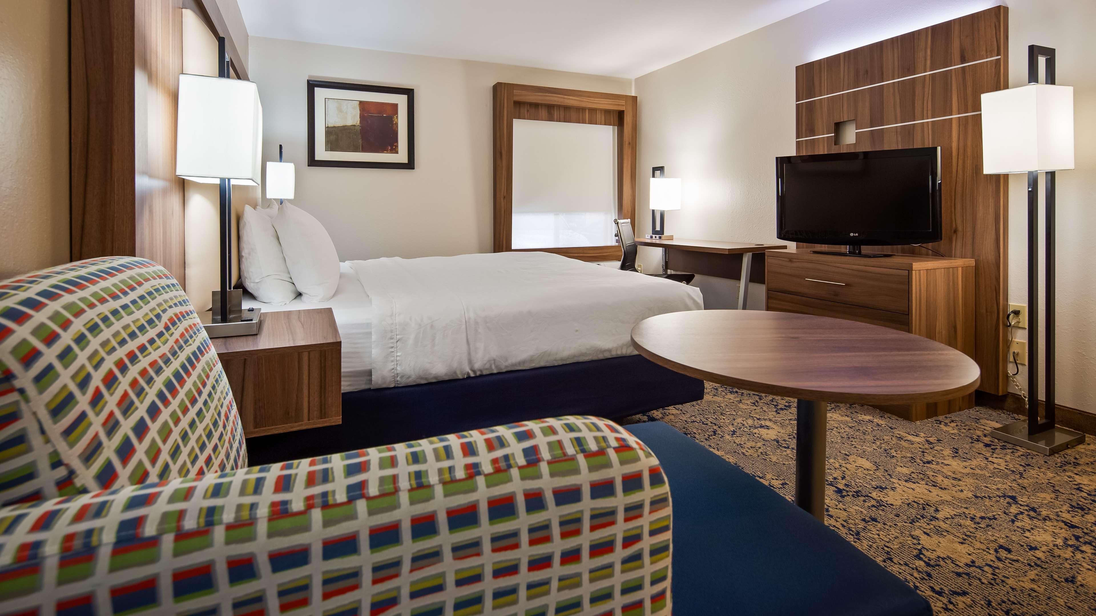 Best Western Plus Kansas City Airport - Kci East Eksteriør bilde