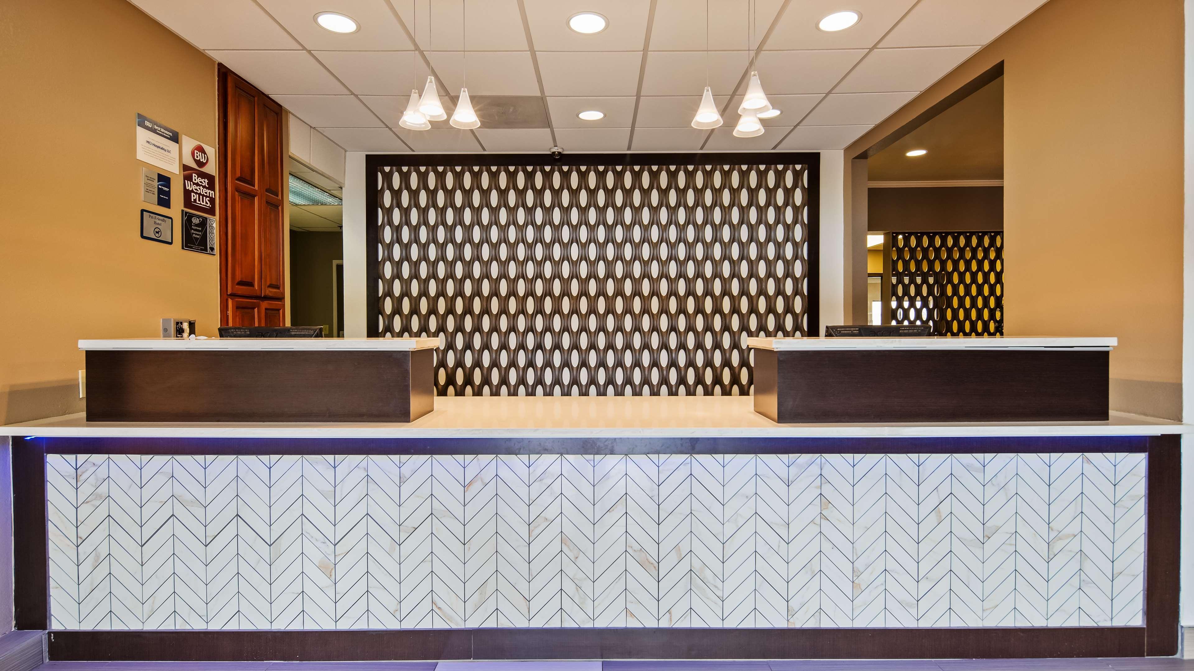 Best Western Plus Kansas City Airport - Kci East Eksteriør bilde