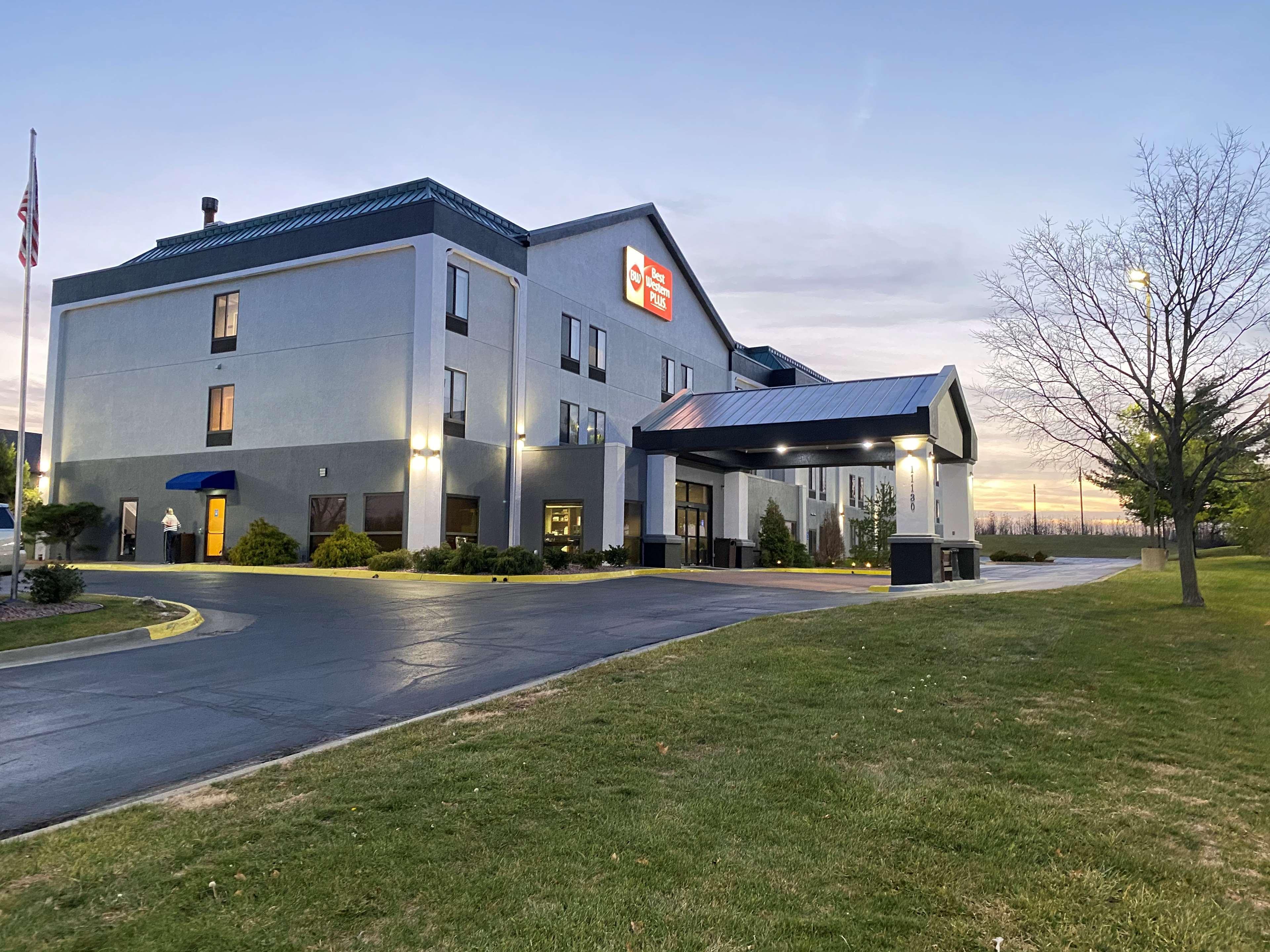 Best Western Plus Kansas City Airport - Kci East Eksteriør bilde
