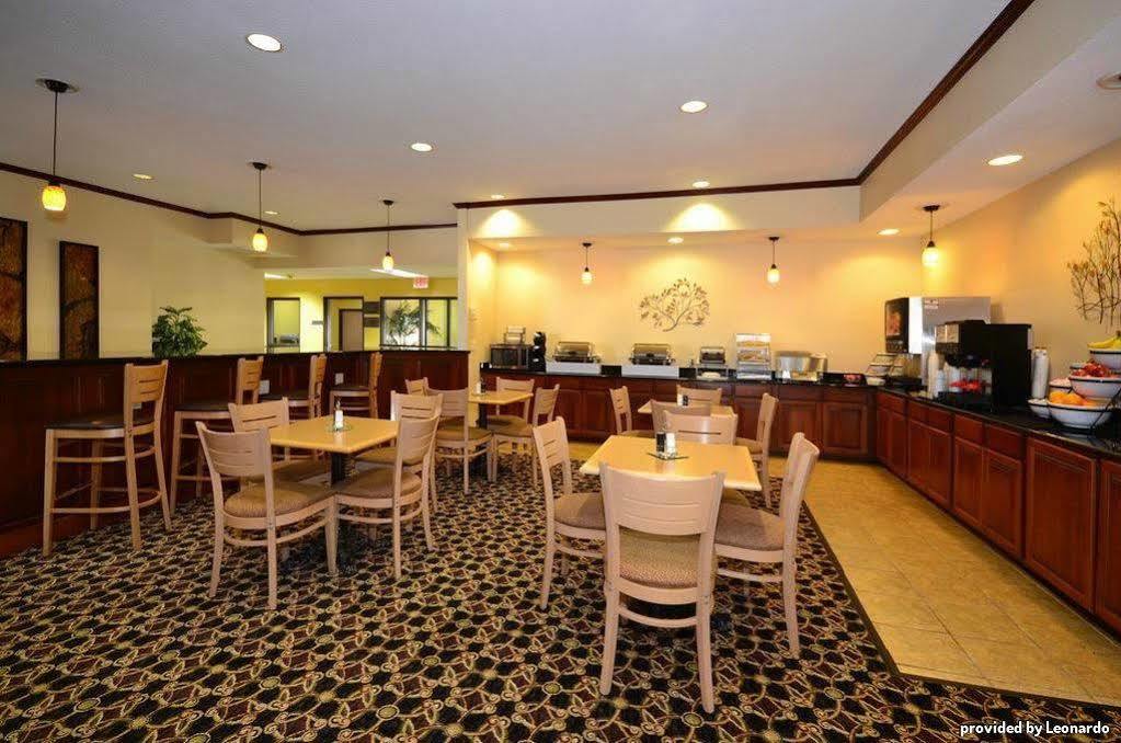 Best Western Plus Kansas City Airport - Kci East Eksteriør bilde