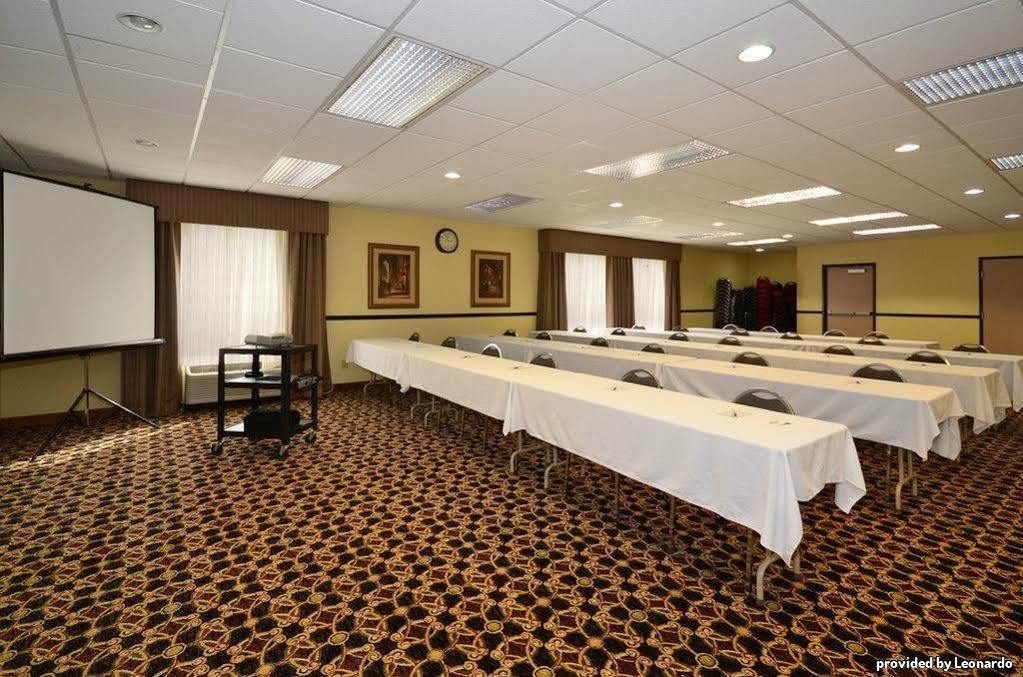Best Western Plus Kansas City Airport - Kci East Eksteriør bilde