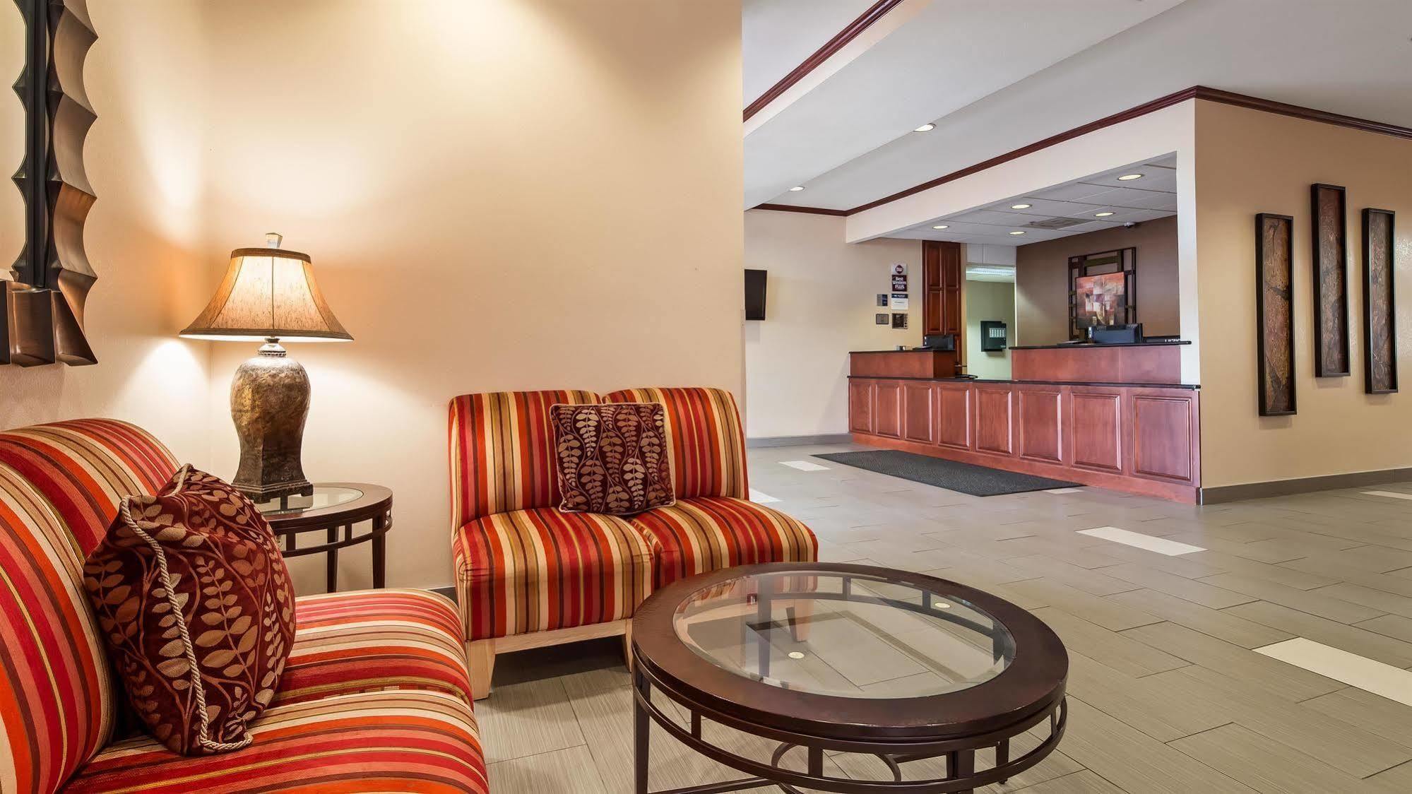 Best Western Plus Kansas City Airport - Kci East Eksteriør bilde