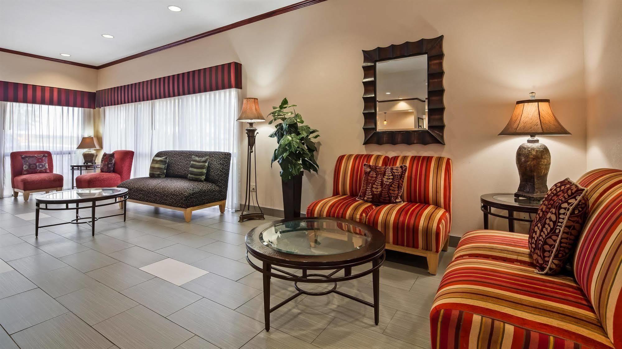 Best Western Plus Kansas City Airport - Kci East Eksteriør bilde
