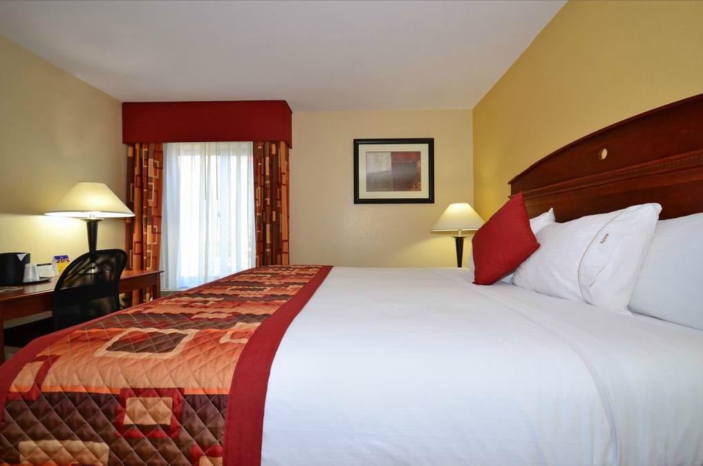 Best Western Plus Kansas City Airport - Kci East Eksteriør bilde